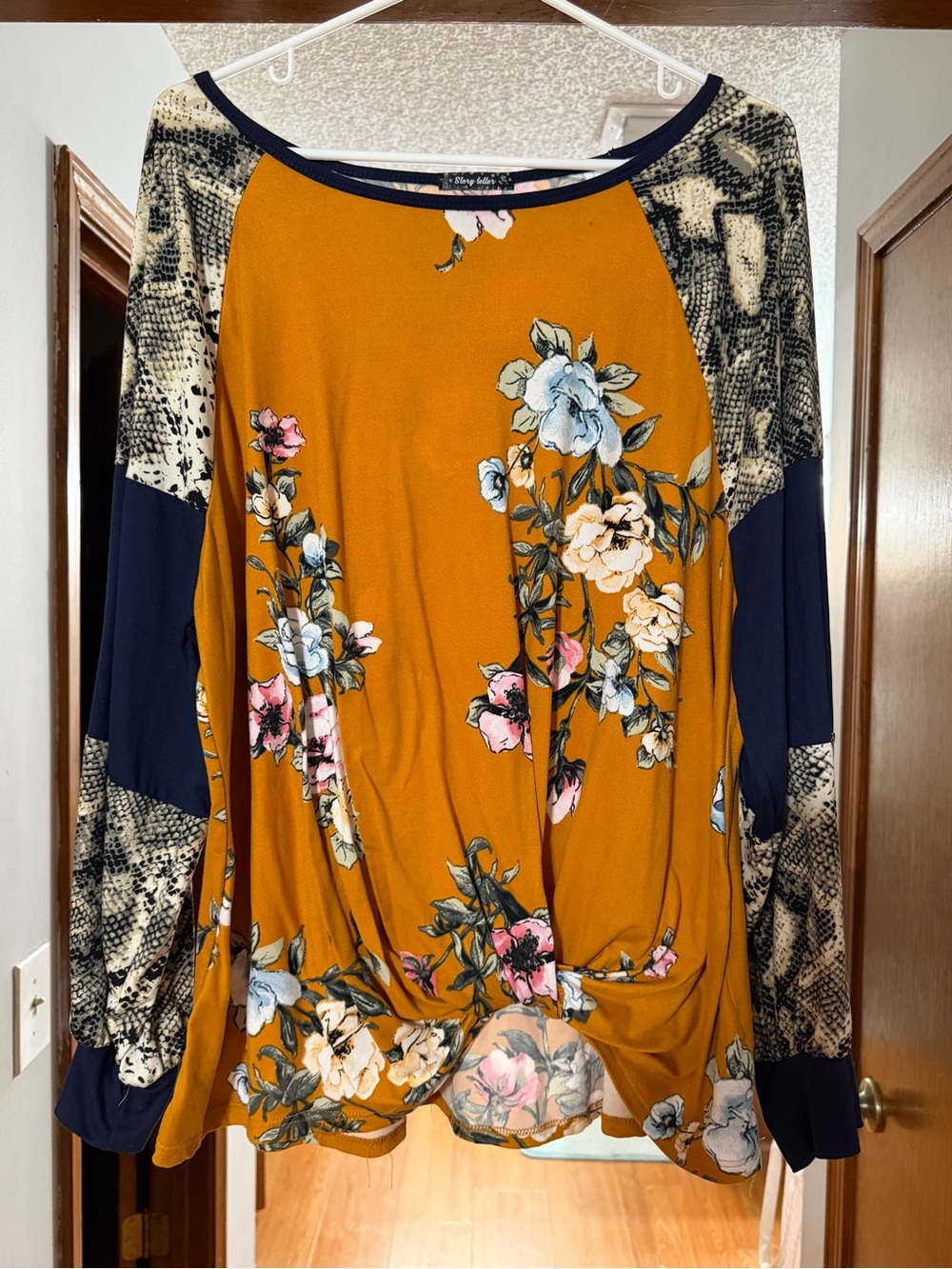 Floral Knot-Front Raglan Top in Mustard - Women
